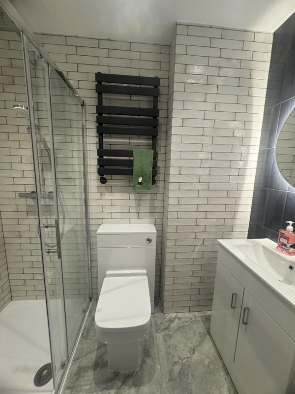 Room Putney High Street in Greater London