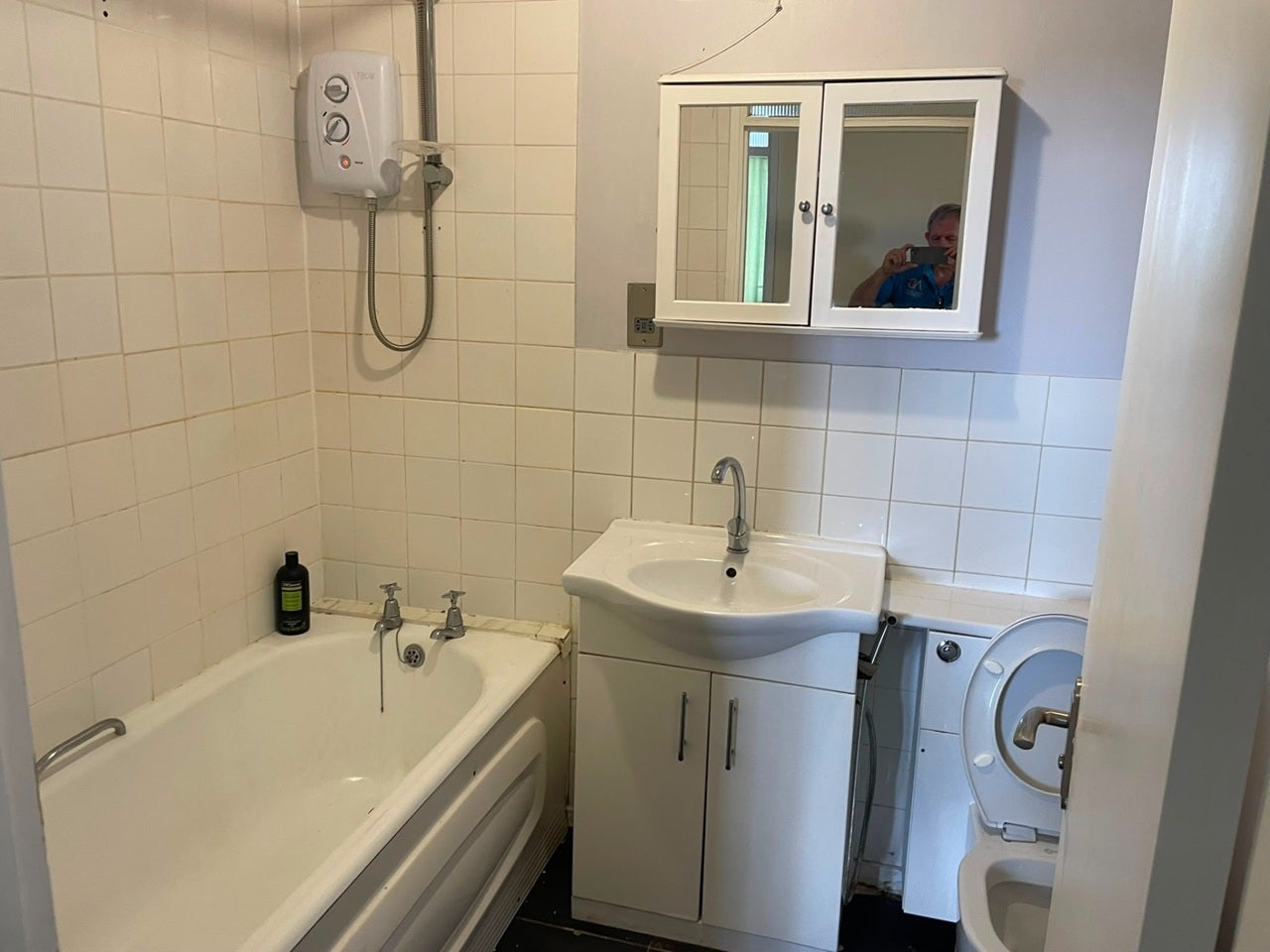 Flat Warwick Crest in Birmingham
