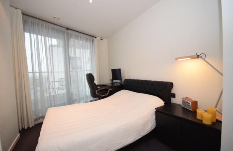 Flat Alexia Square in Greater London