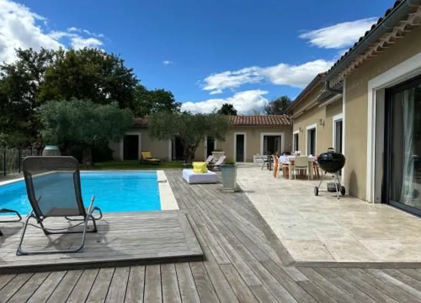 House D 106 in Vézénobres