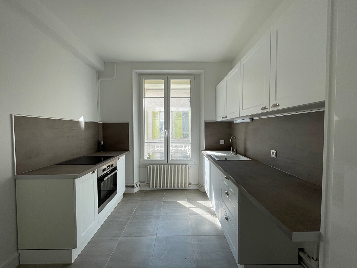 Flat Rue Noël in Reims