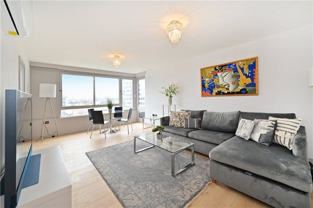 Flat Norfolk Crescent in City of Westminster