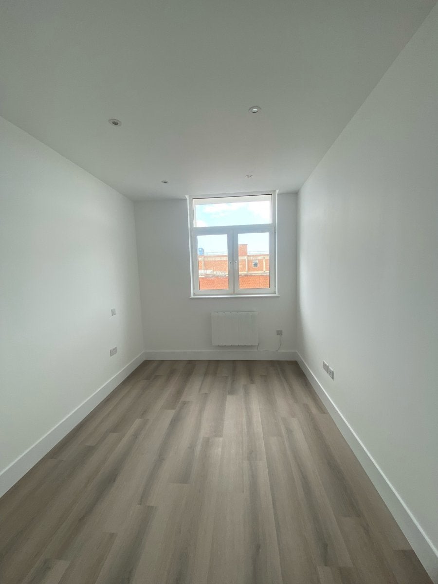 Flat Percy Road in Bournemouth