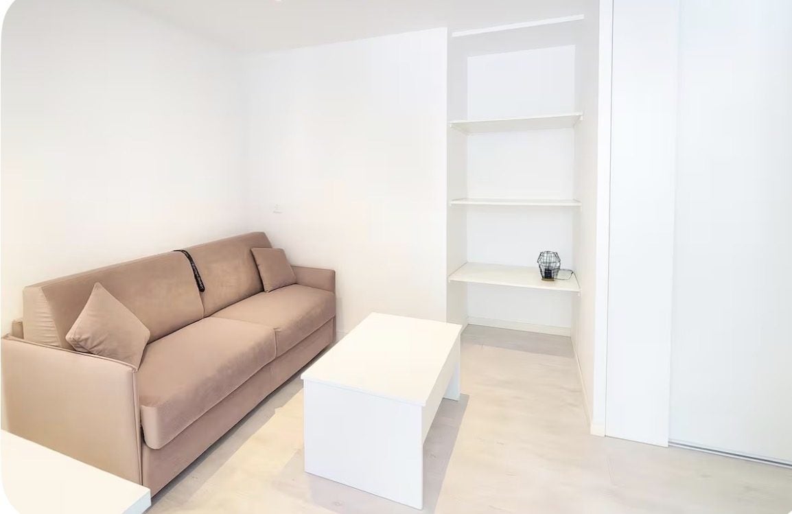 Appartement Avenue Du Roi Albert 1er à Cannes