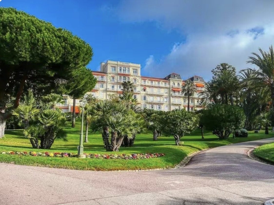 Appartement Avenue Du Roi Albert 1er à Cannes