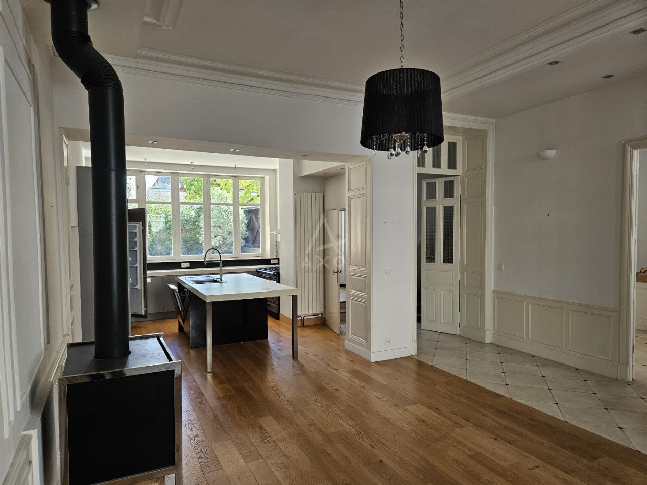 Maison Rue du Général Leclerc à Le Lion-d'Angers