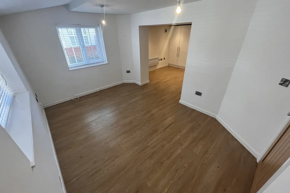 Flat Temple Street in Rugby