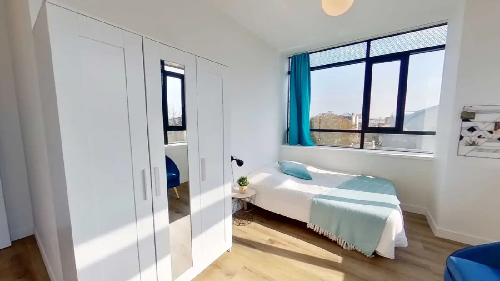 Chambre Avenue Sainte-Anne à Asnières-sur-Seine