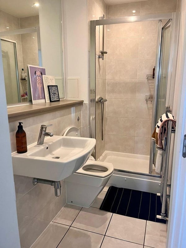 Room Lee Street in Greater London