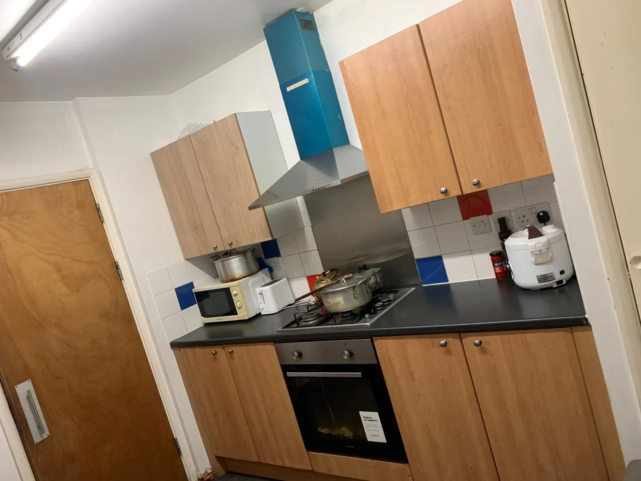 Room Nene Gardens in Greater London