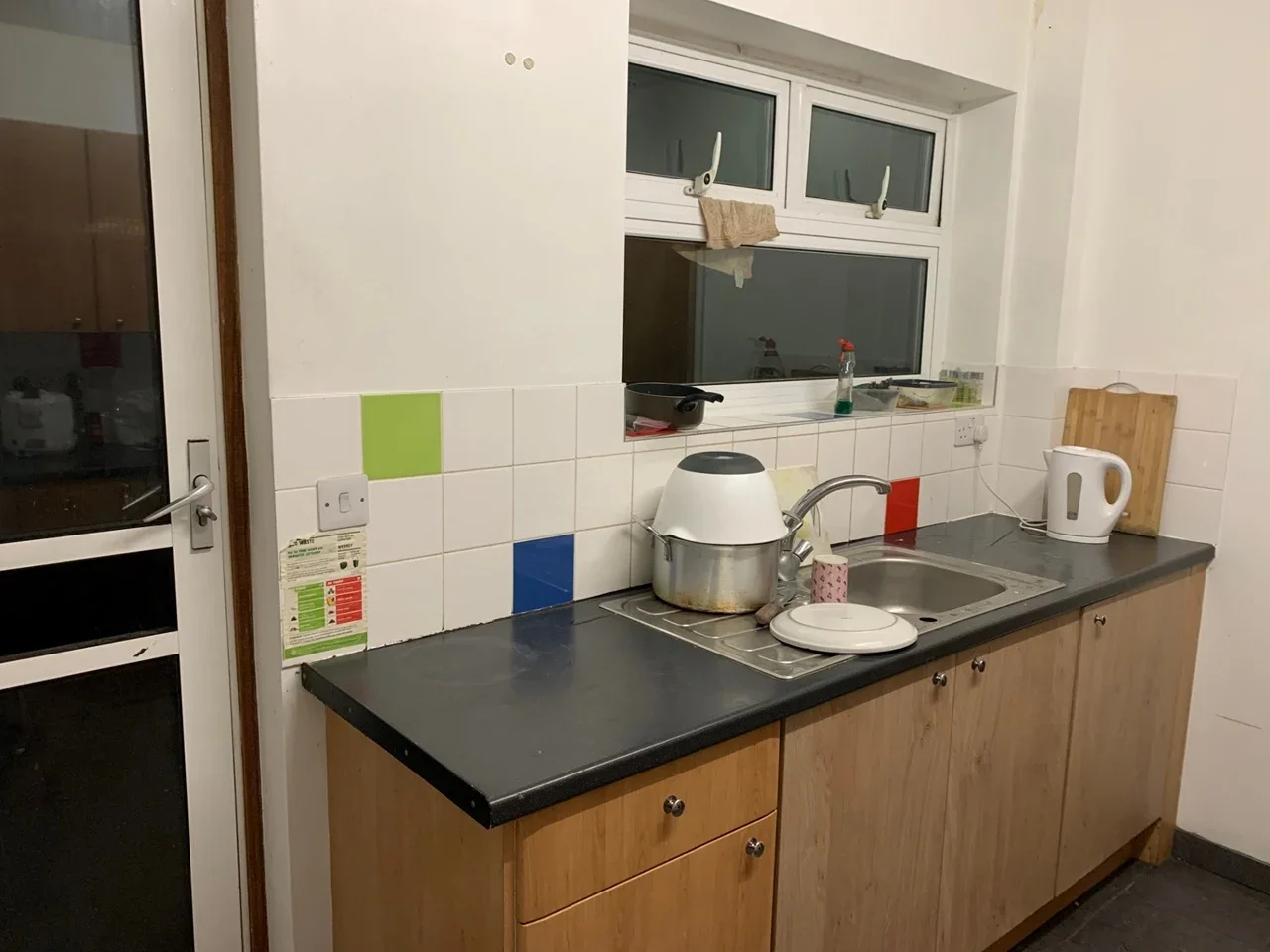 Room Nene Gardens in Greater London