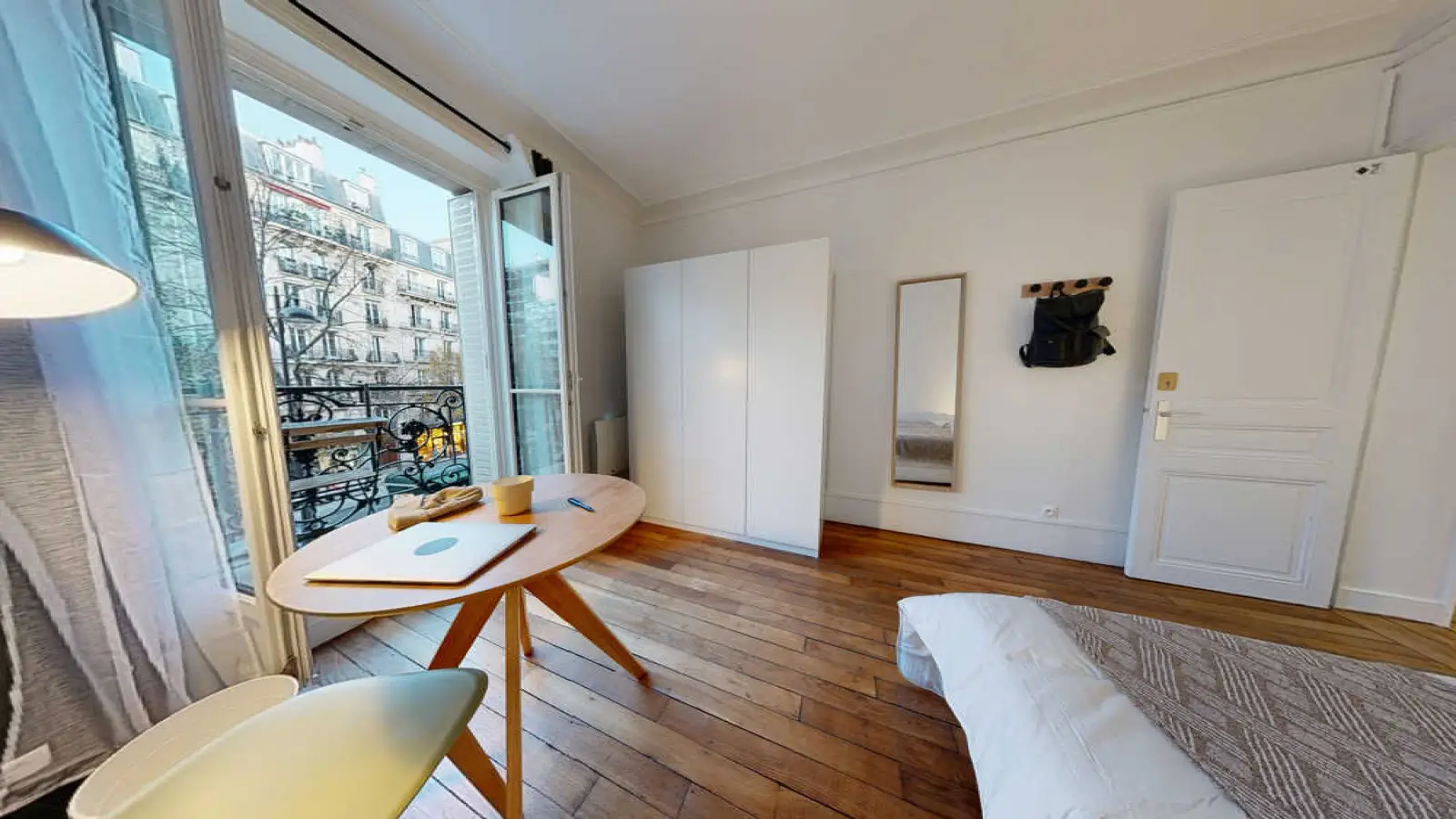 Chambre Rue des Cloÿs à Paris