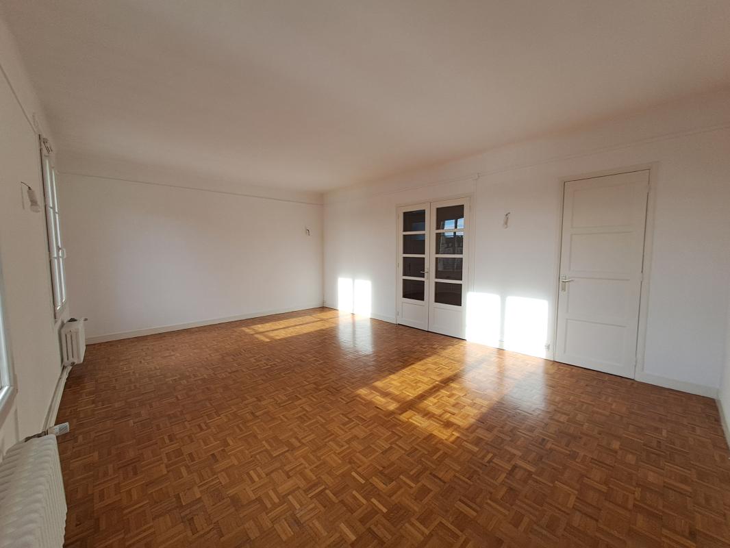 Appartement Place d'Armes à Vitry-le-François