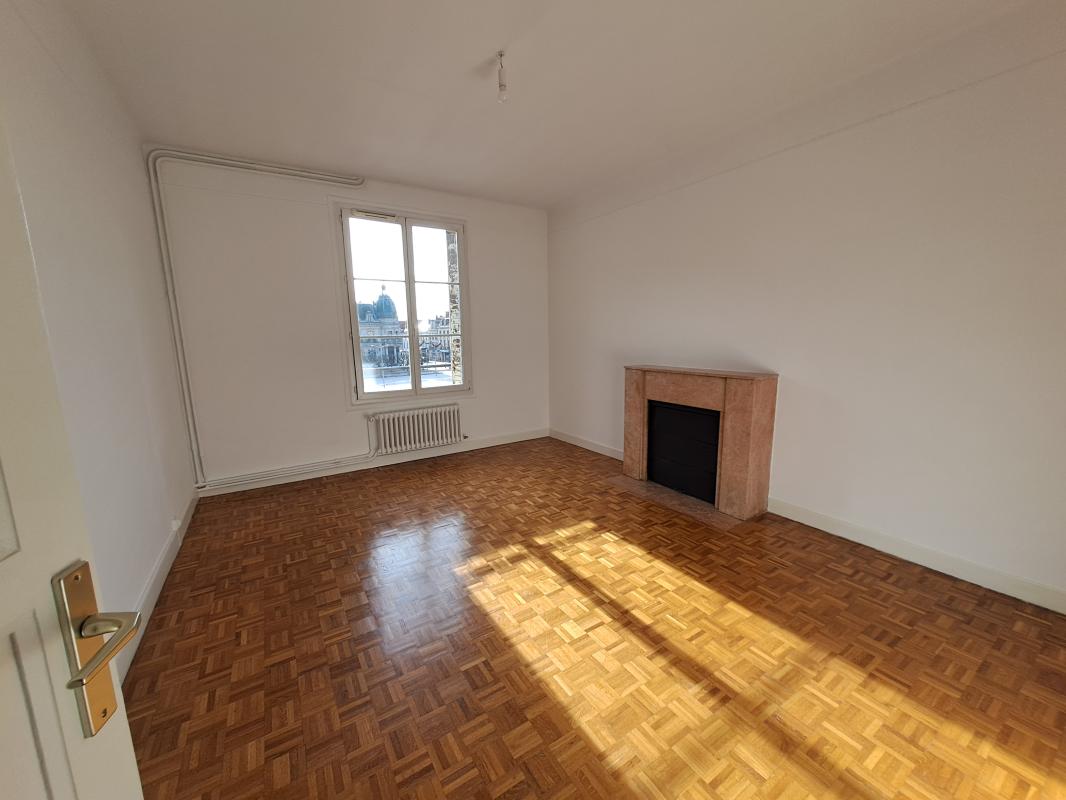 Appartement Place d'Armes à Vitry-le-François
