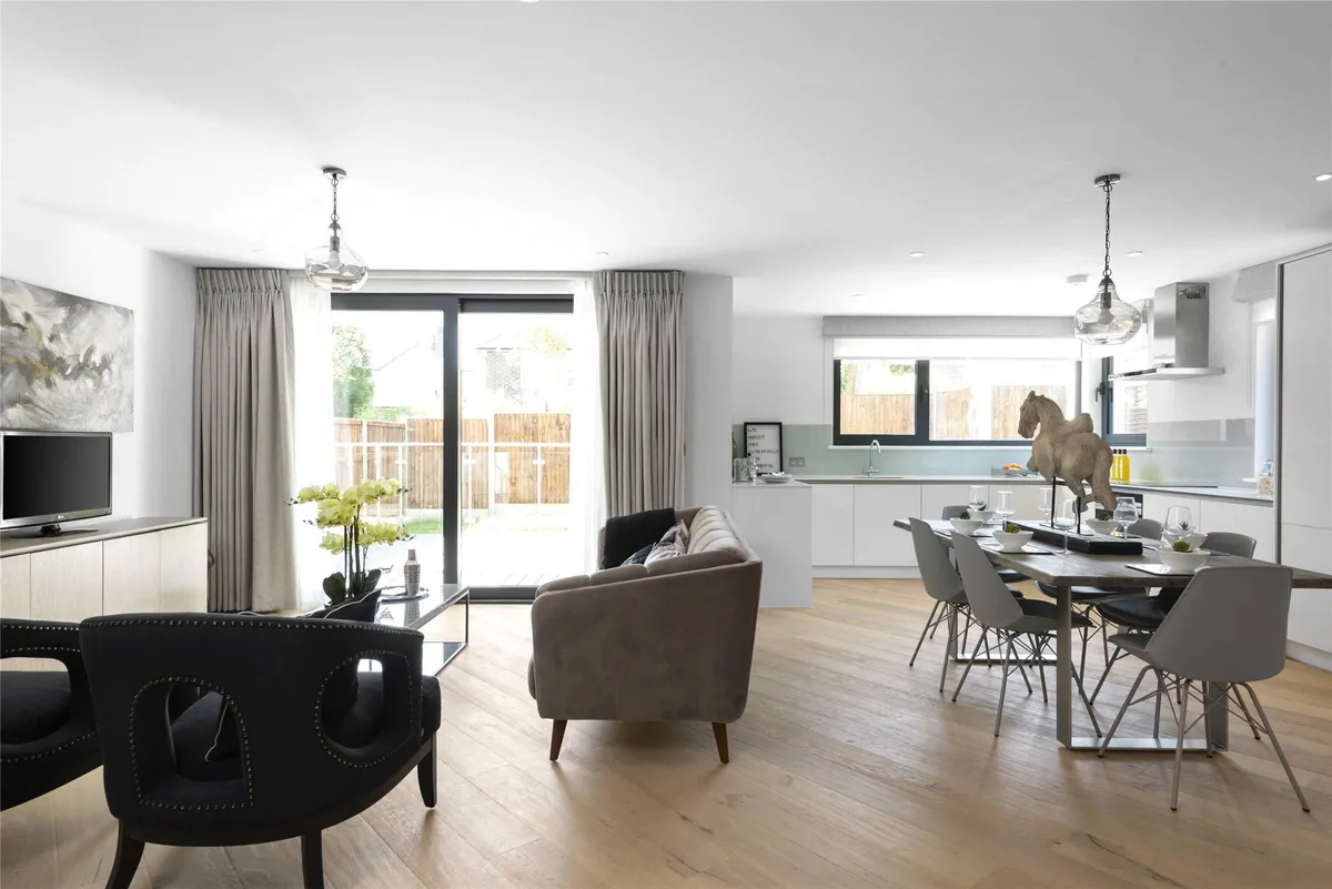 Flat Merrywood Park in Reigate and Banstead
