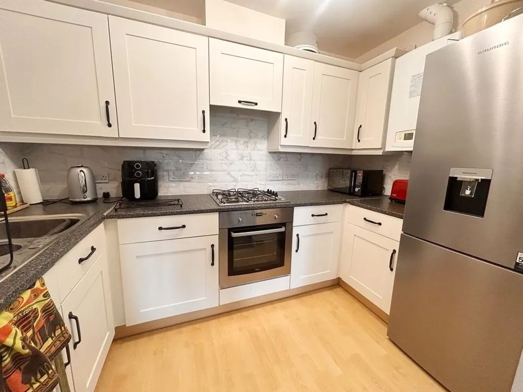Flat Compair Crescent in Ipswich