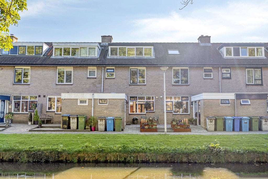Huis Hofsingel 121 in Maasland