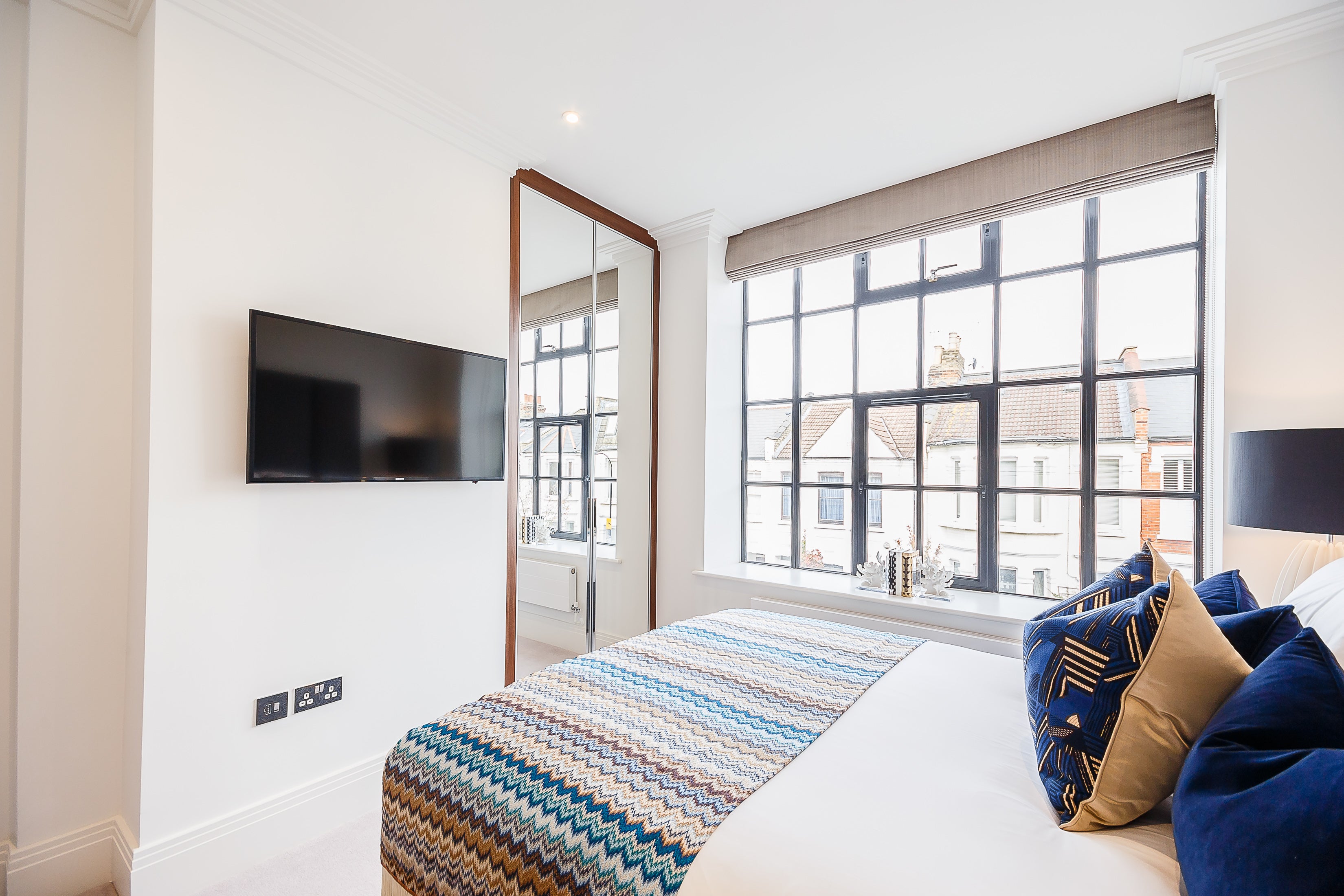 Flat Rainville Road in Greater London