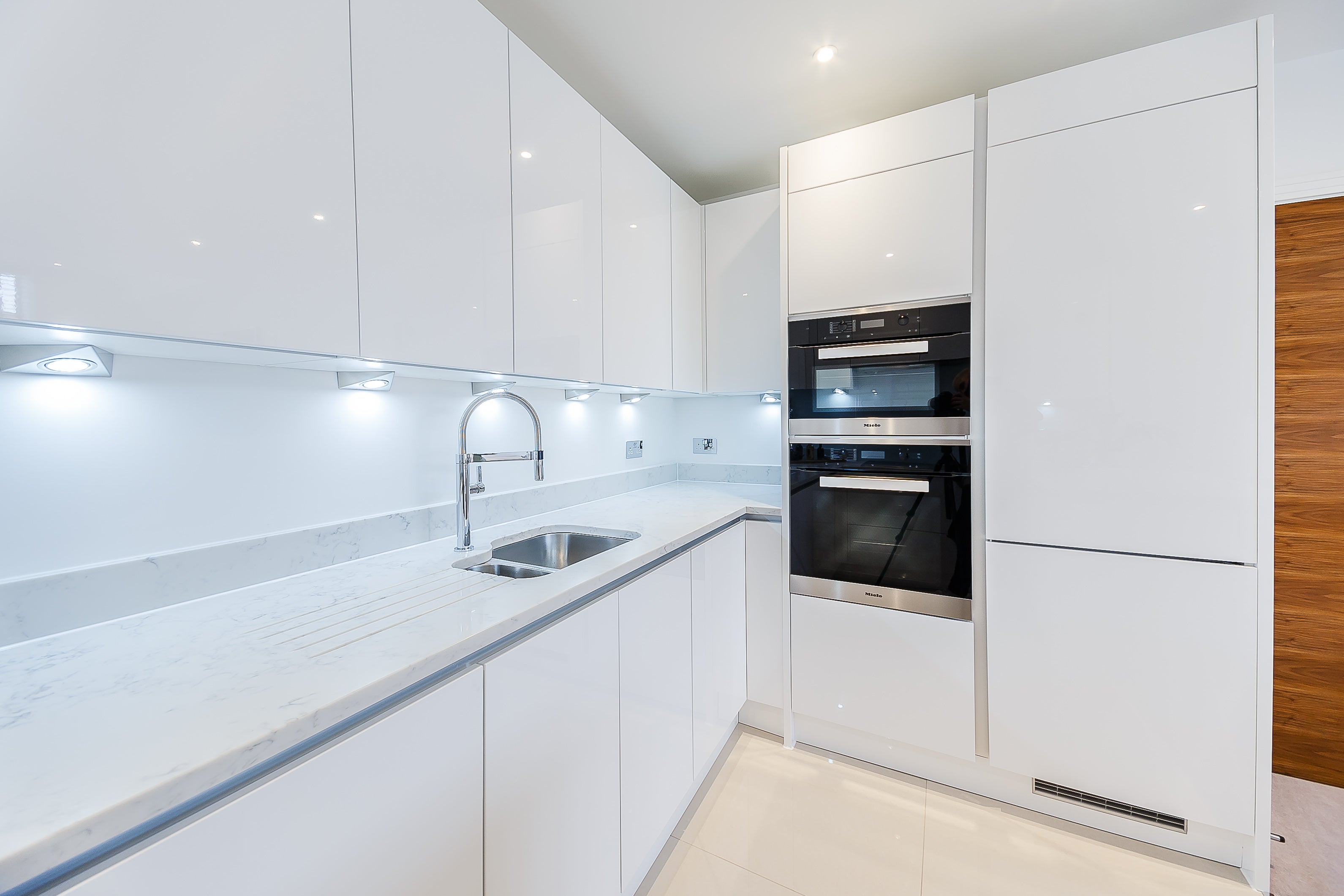 Flat Rainville Road in Greater London