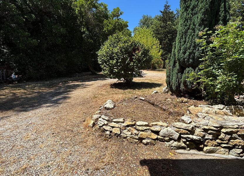 House Route de Valeyrac in Jau-Dignac-et-Loirac