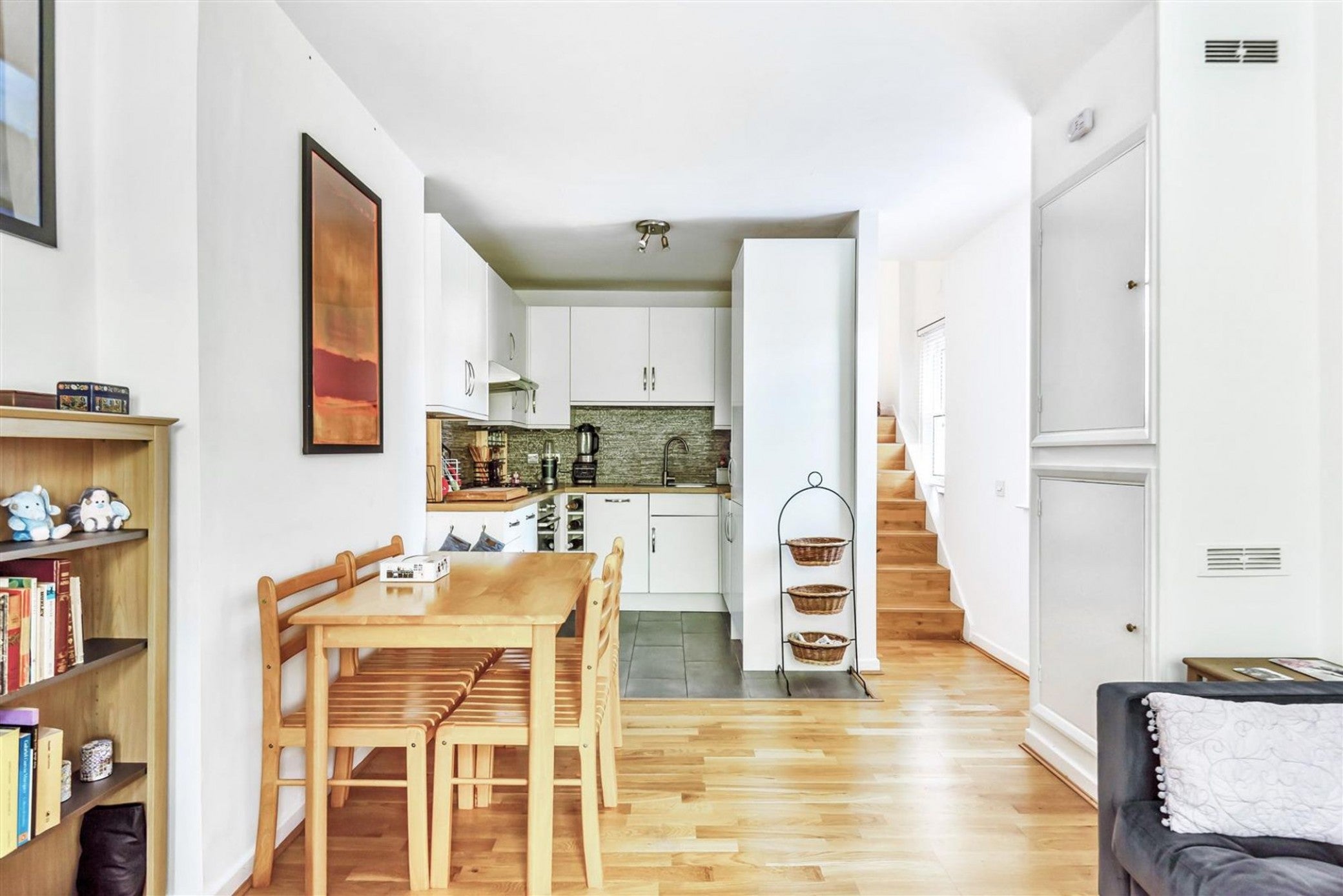 Flat Harold Road in Greater London