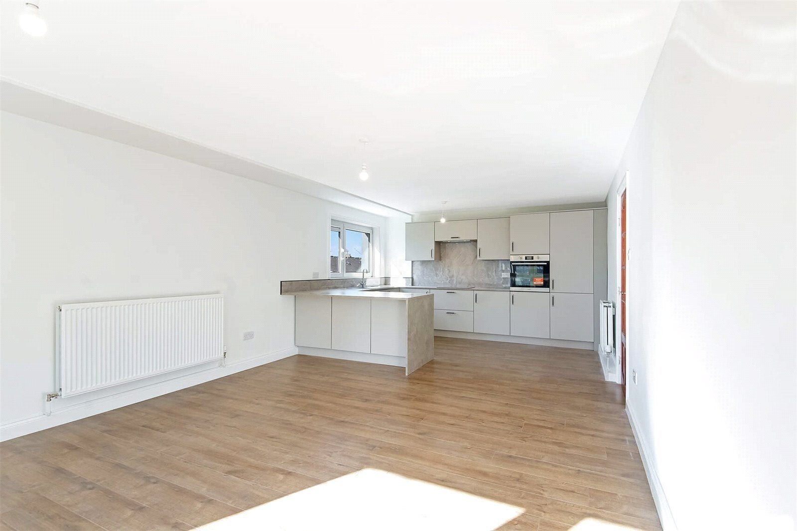 Flat Balshagray Place in Glasgow