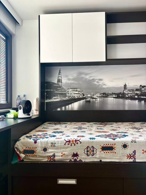 Room York Way in Greater London
