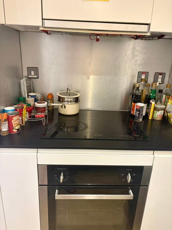 Room York Way in Greater London