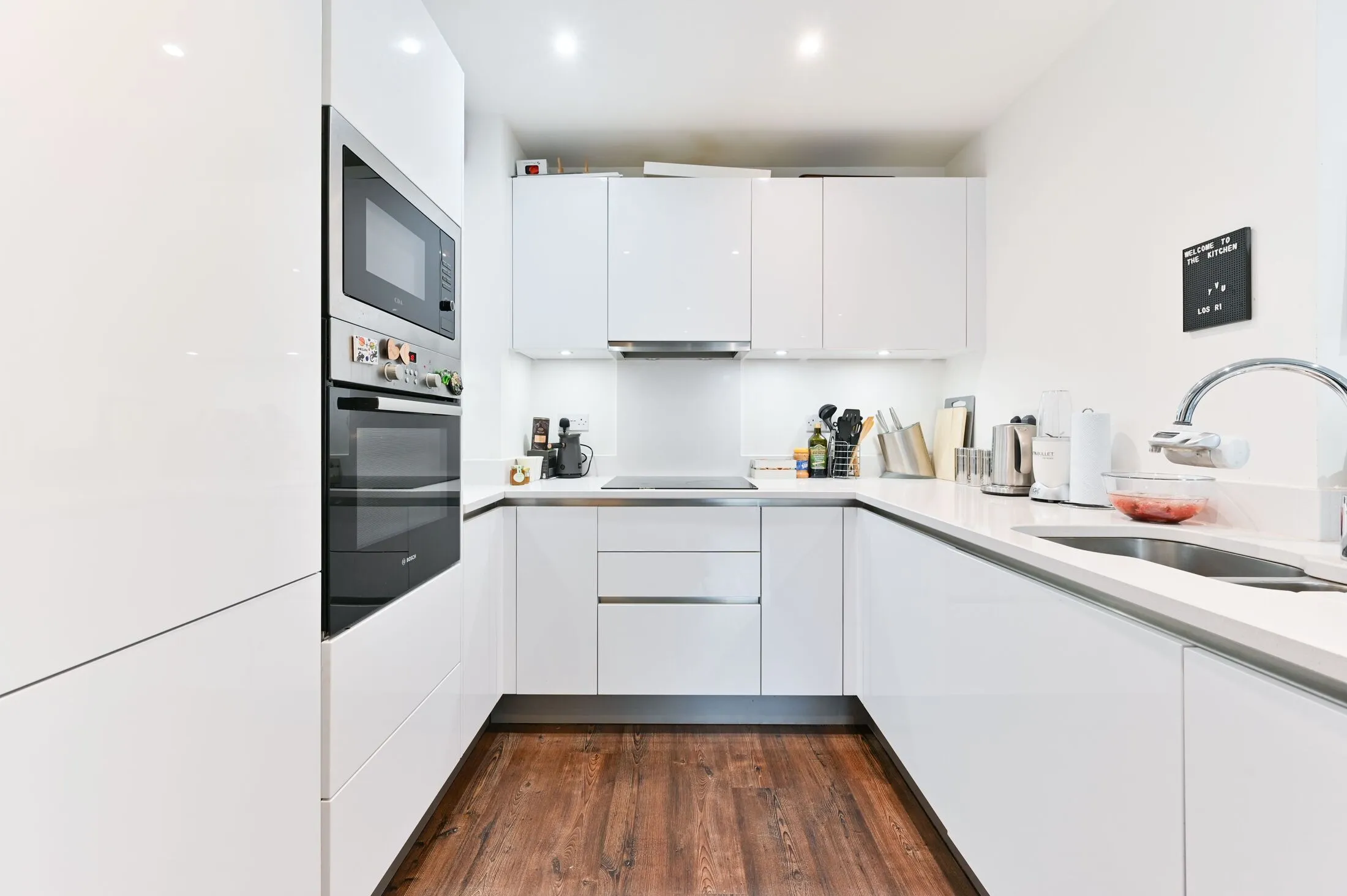 Flat Howard Road in Greater London
