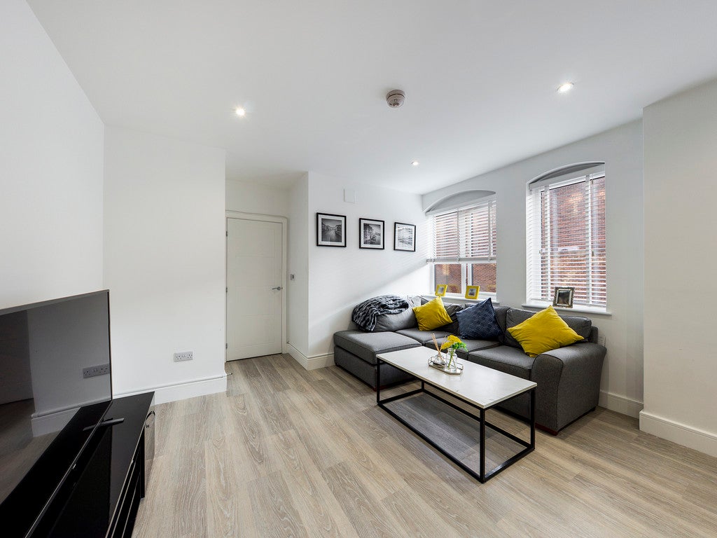 Flat North Street in Horsham