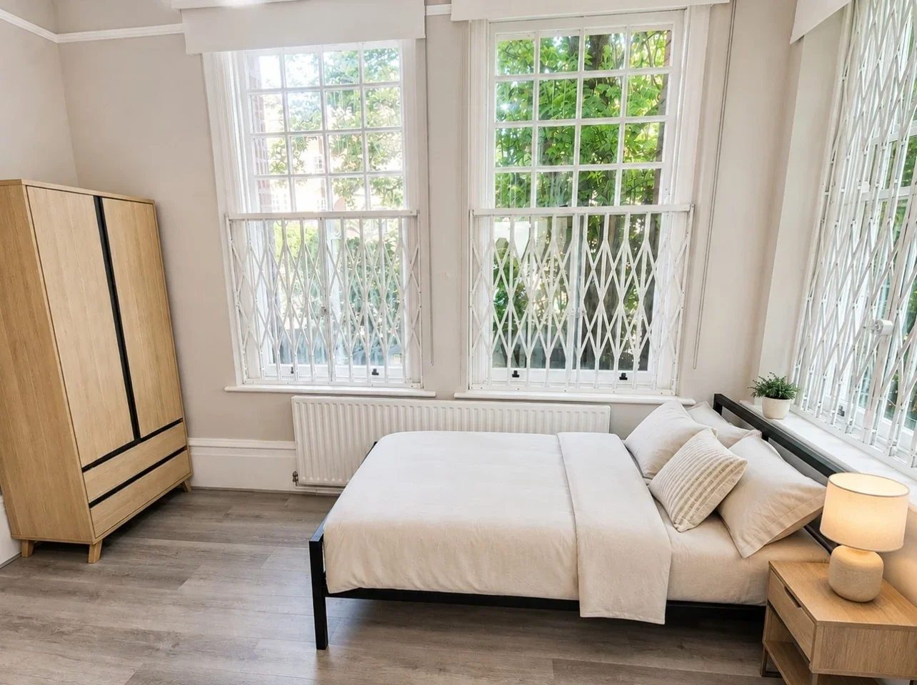 Flat Hornsey Lane in Greater London