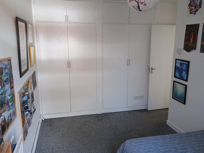 Room Clarence Avenue in Greater London