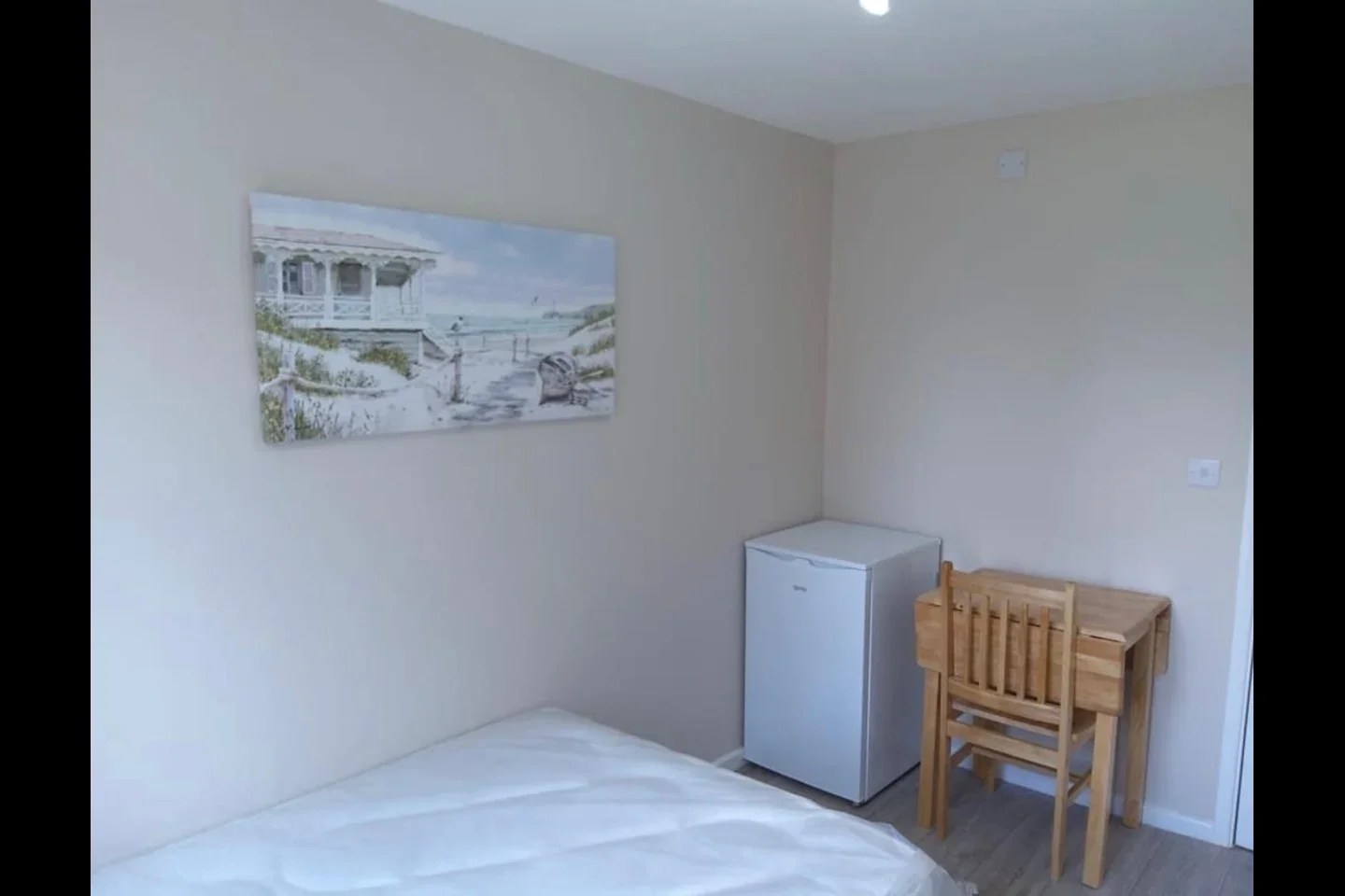 Room Humber Way in Basildon