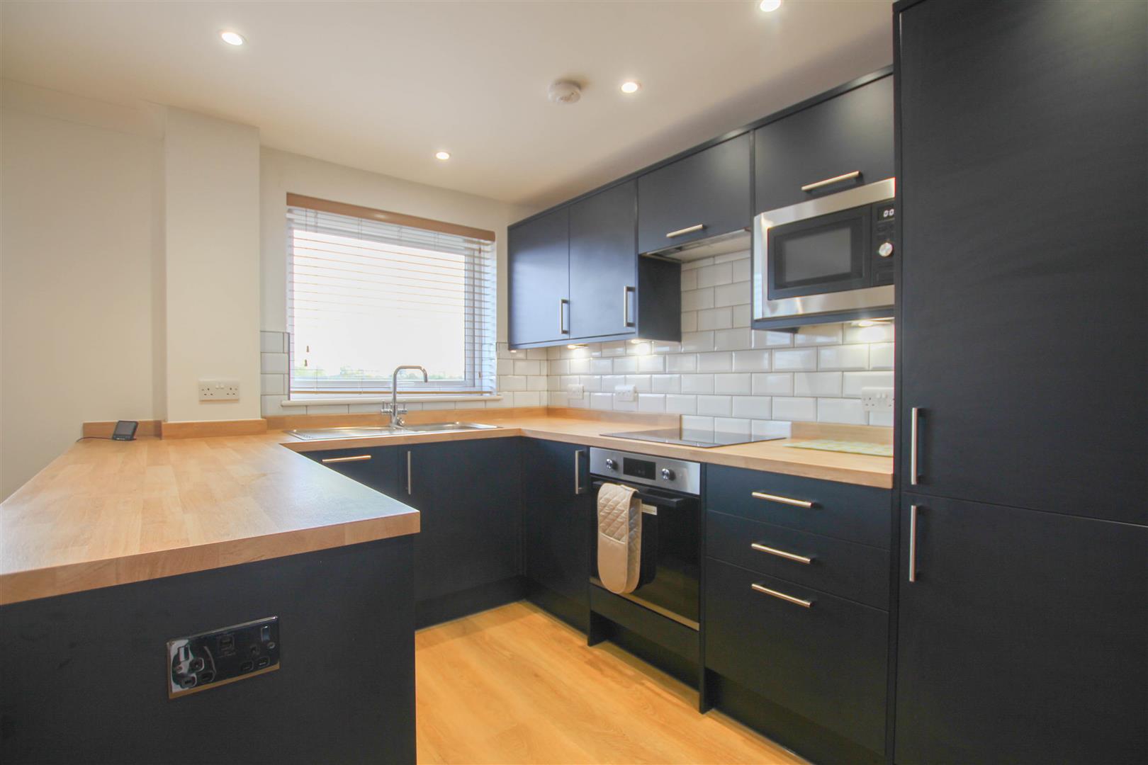 Flat Ross Close in Uttlesford