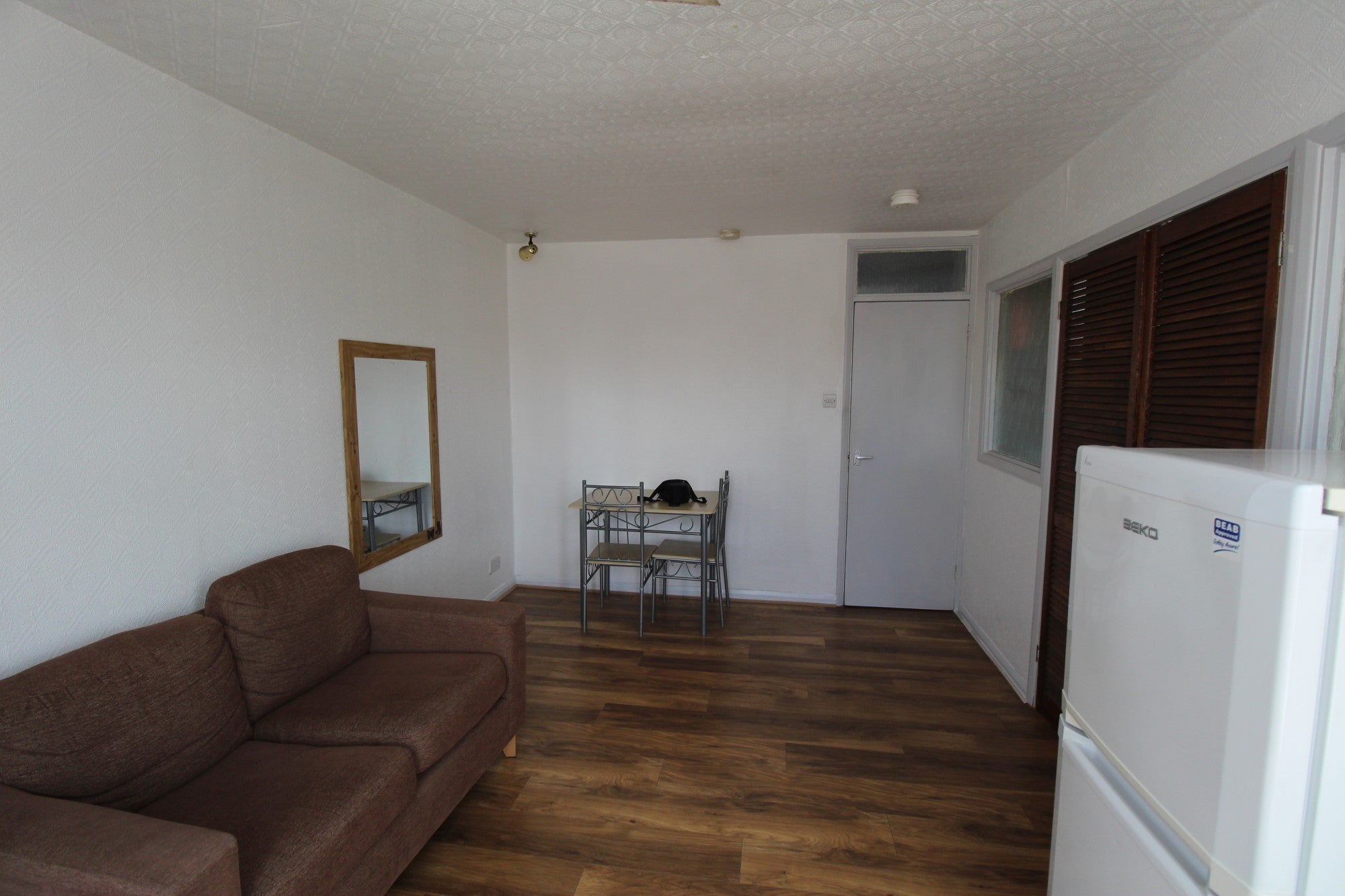 Flat Argyle Road in Greater London