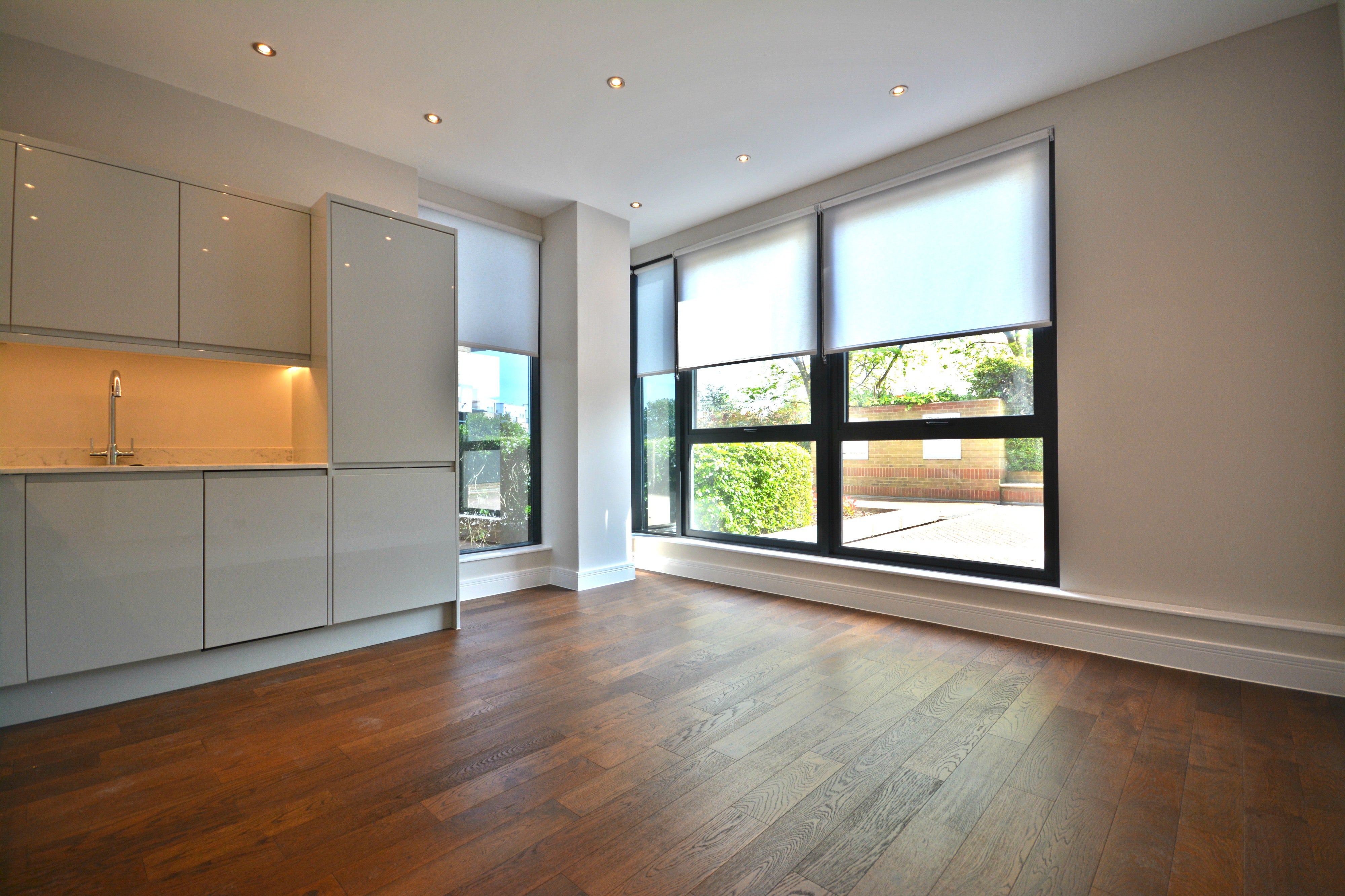 Flat London Road in Bracknell