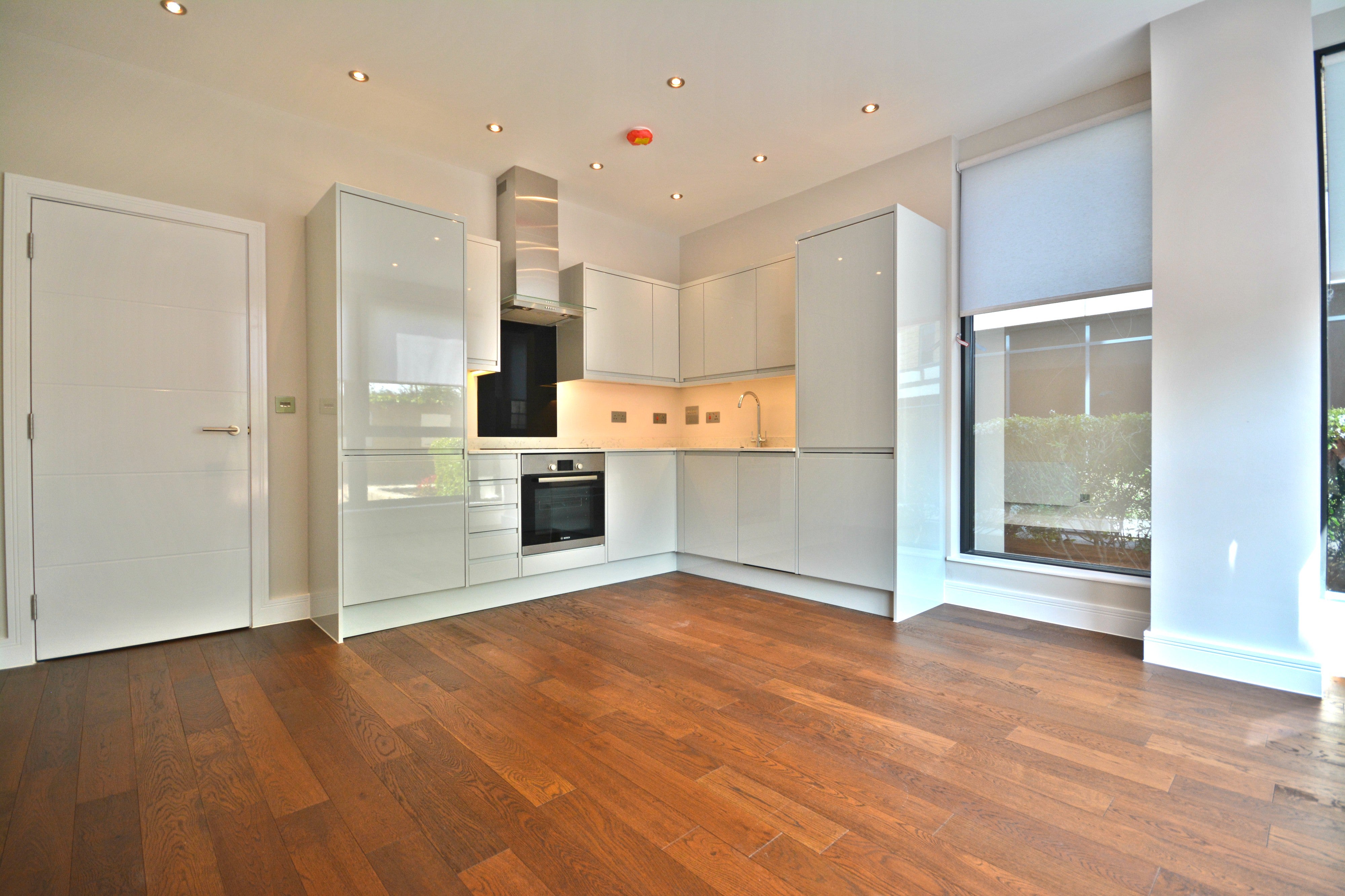 Flat London Road in Bracknell