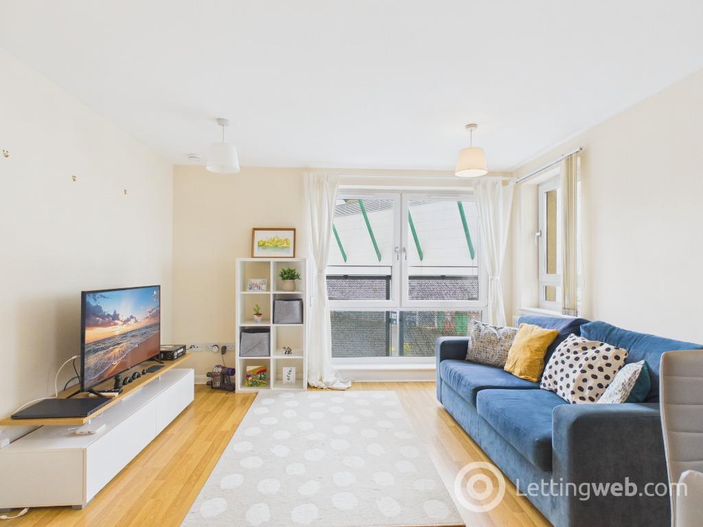 Flat Hawkhill Close in City of Edinburgh