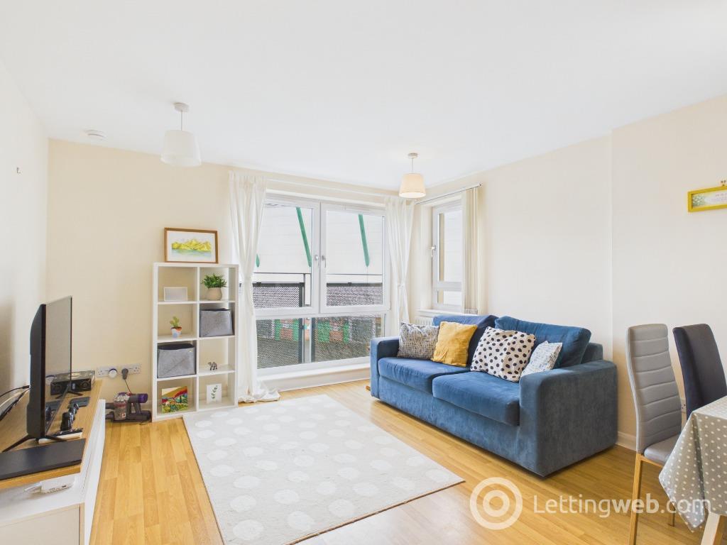 Flat Hawkhill Close in City of Edinburgh