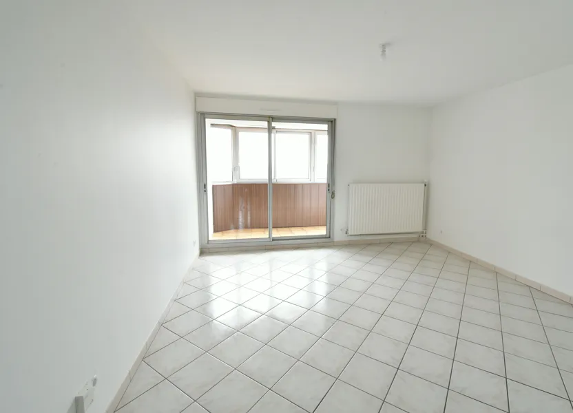Appartement Rue de la Camille à Oullins-Pierre-Bénite