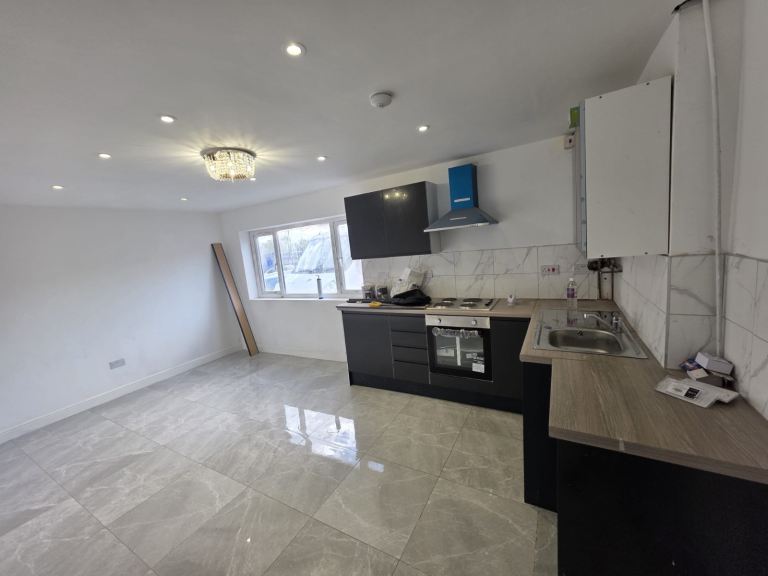 Flat Prospect Row in Dudley