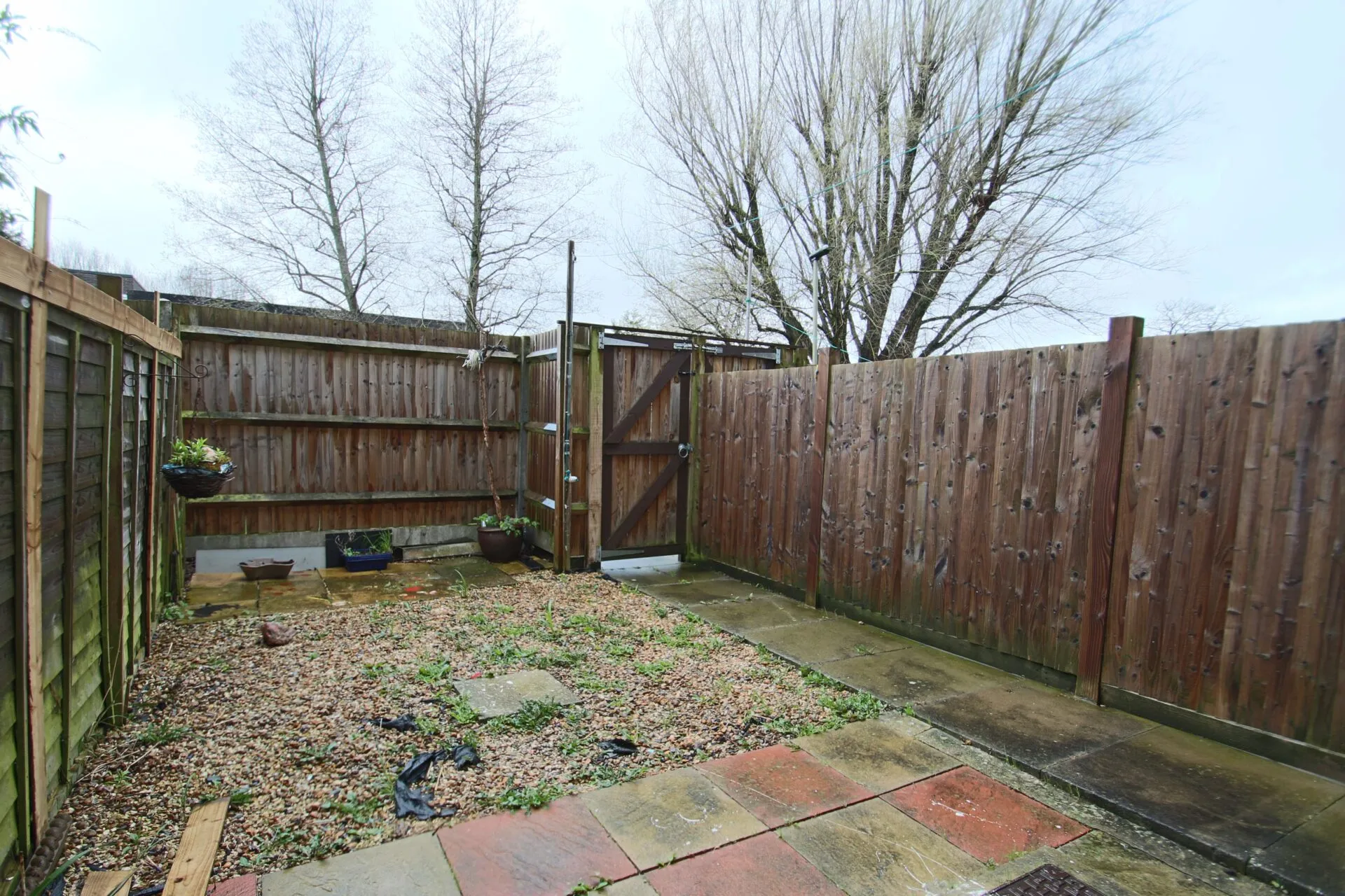 House Belvoir Close in Greater London
