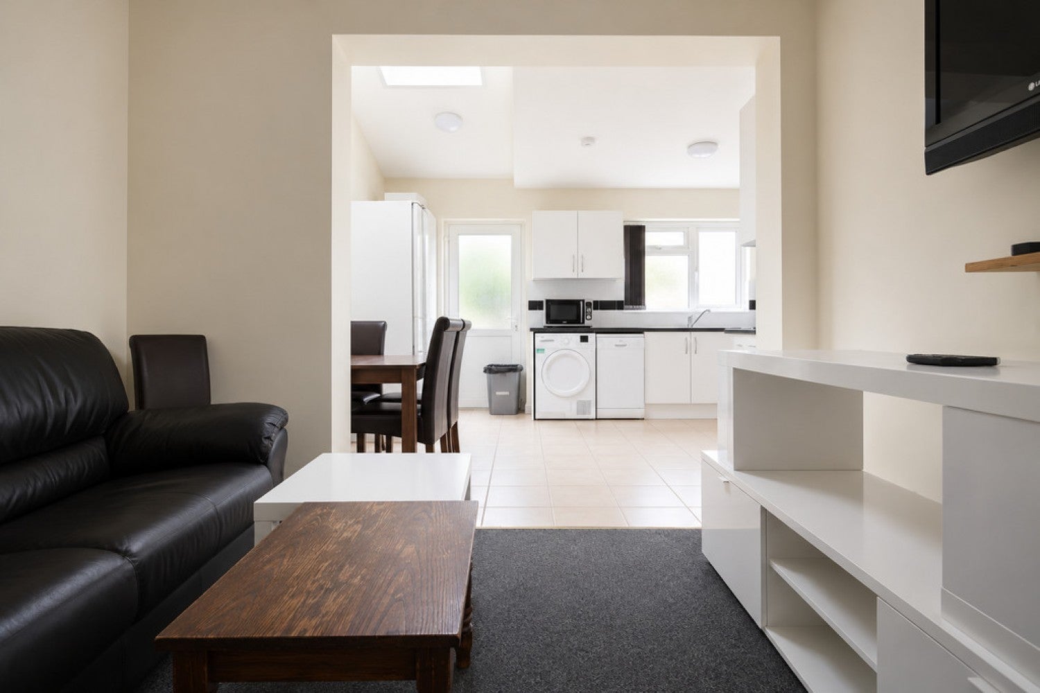 Room Hillsborough Close in Oxford