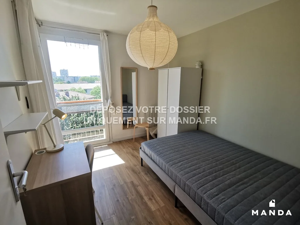 Appartement Rue Louise Michel à Vénissieux