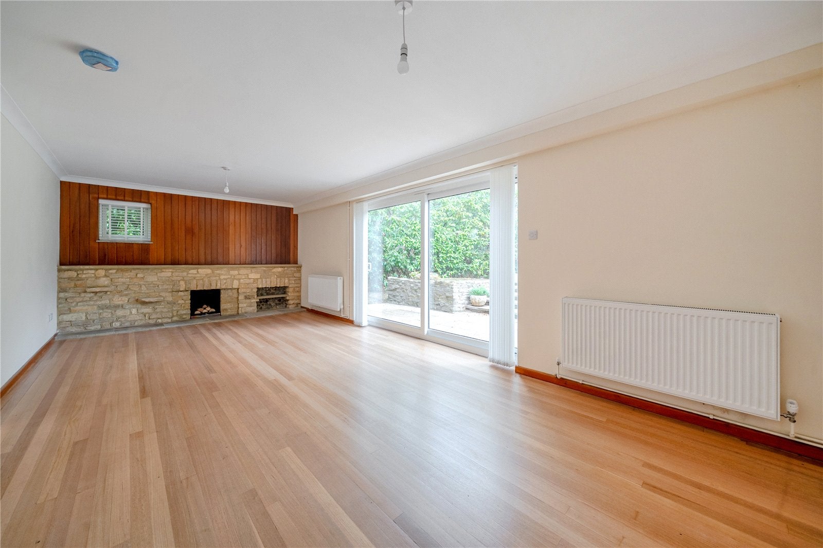 House Highclere Drive in Surrey Heath