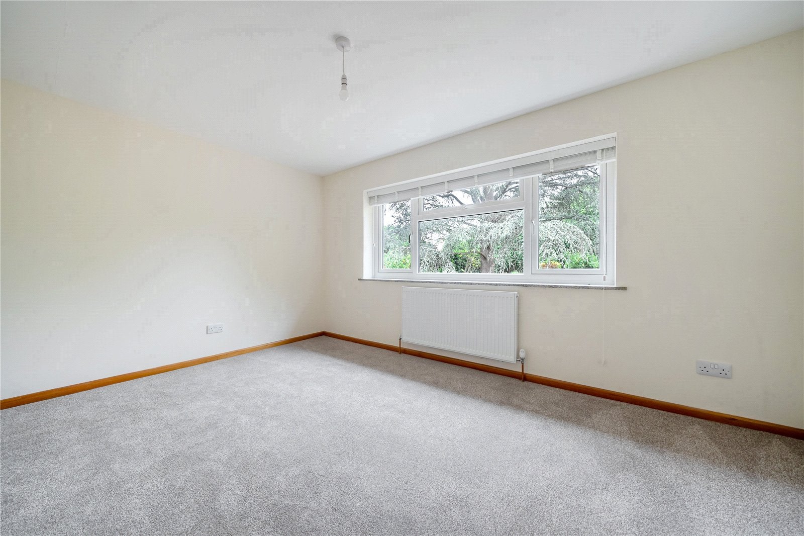 House Highclere Drive in Surrey Heath