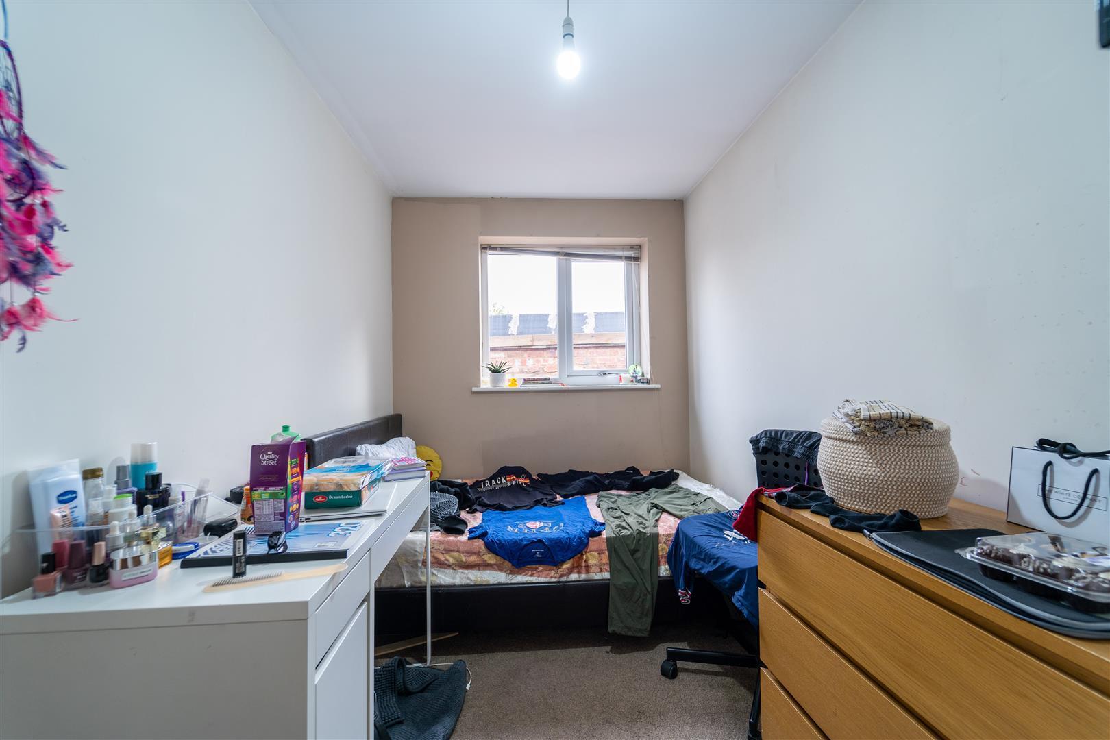Flat Tiverton Road in Birmingham