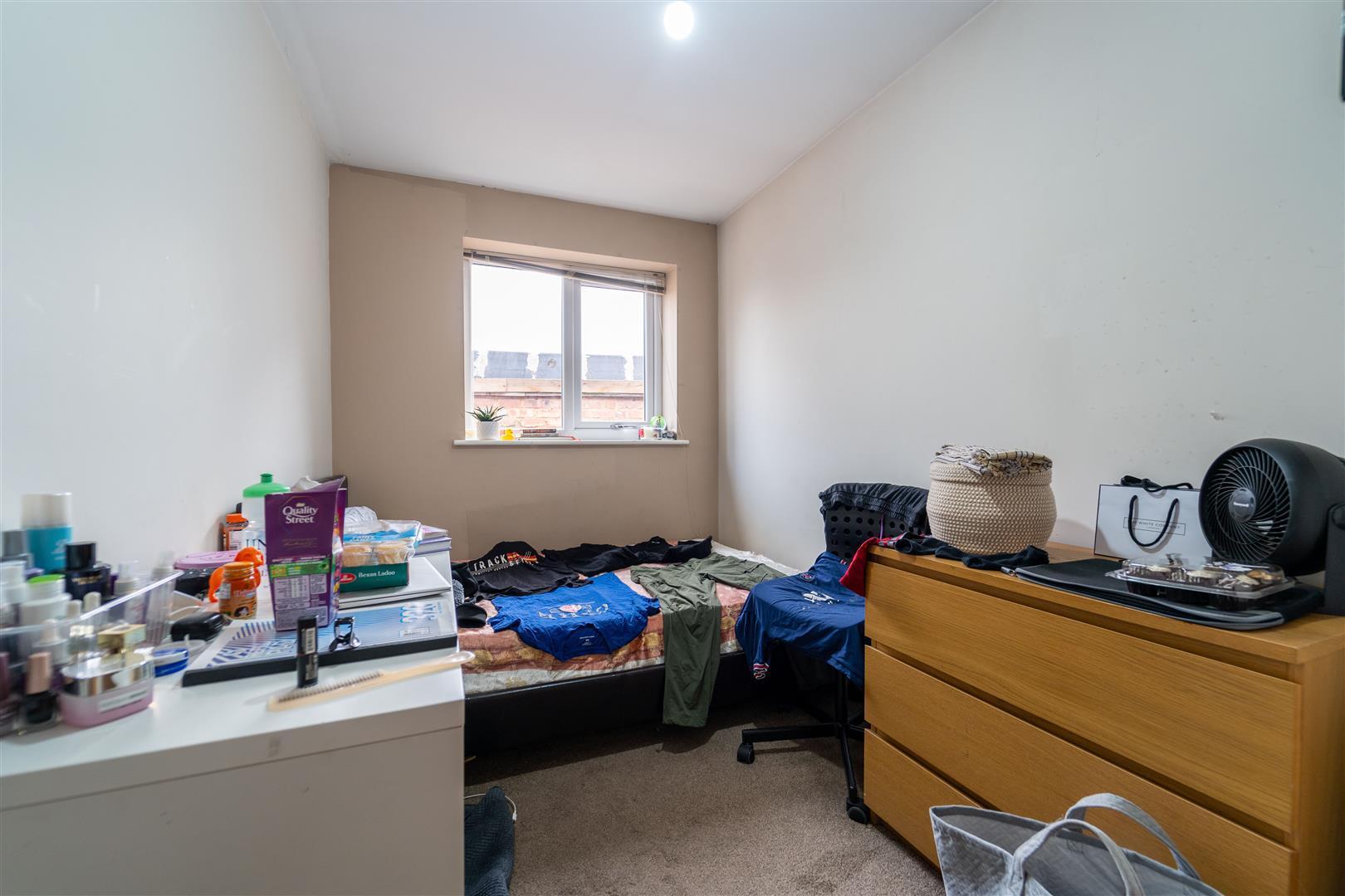 Flat Tiverton Road in Birmingham