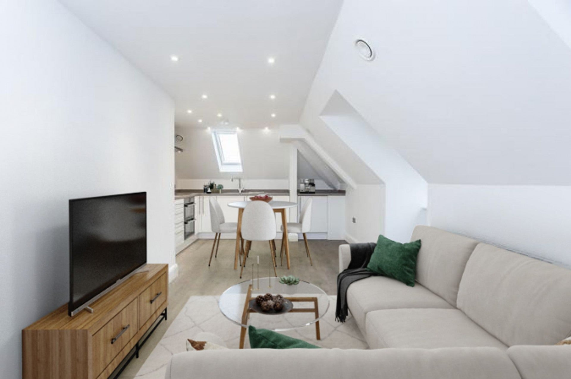 Flat Kings Avenue in Greater London