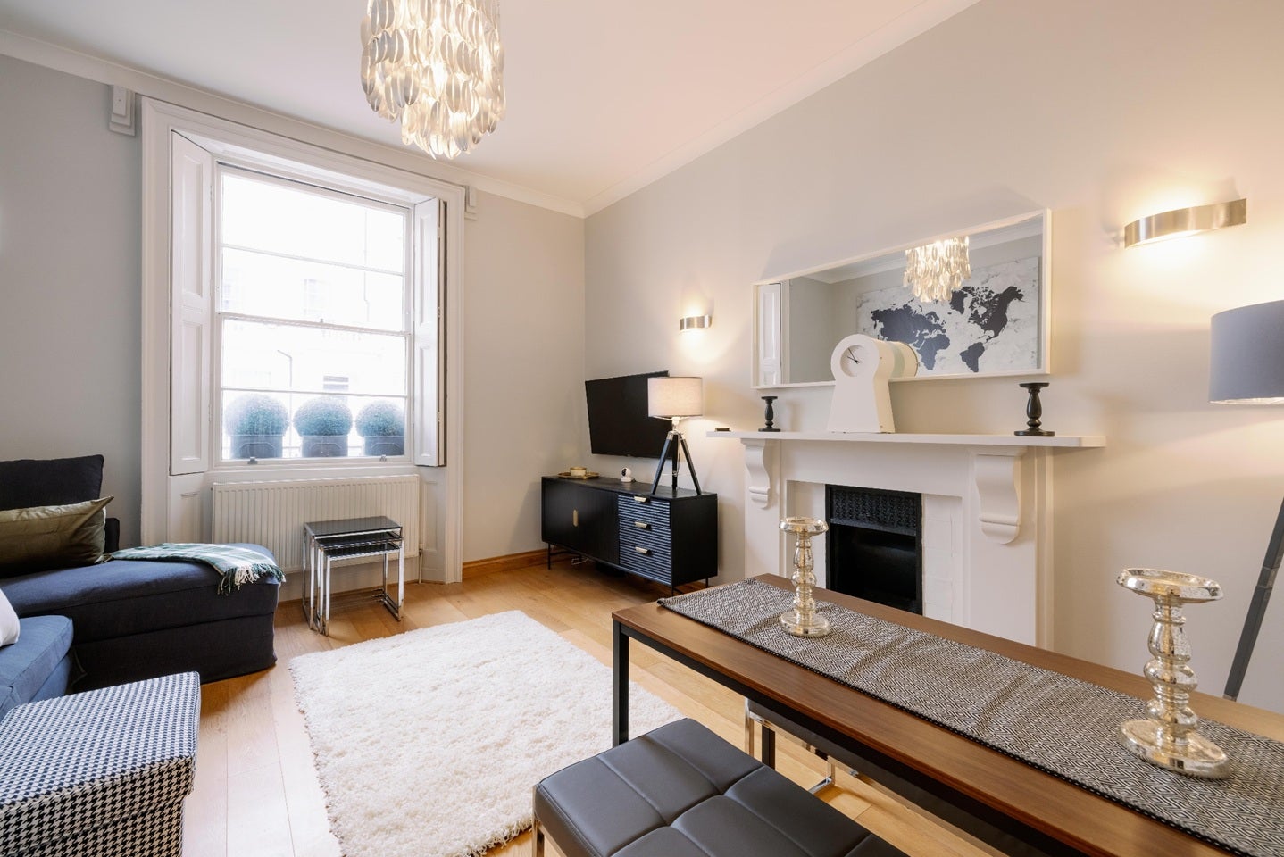 Flat Denbigh Street in City of Westminster
